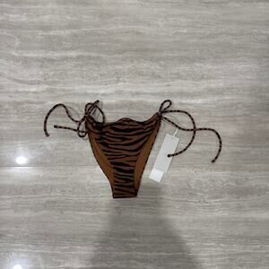 Negative swim string bikini in